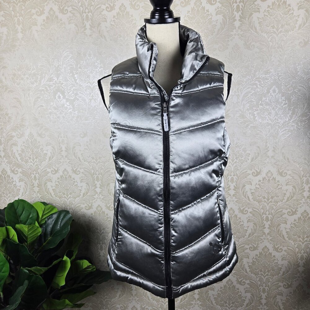 Orangetheory Size Medium Silver Zip Front Puffer Vest Zipper Pockets NWT